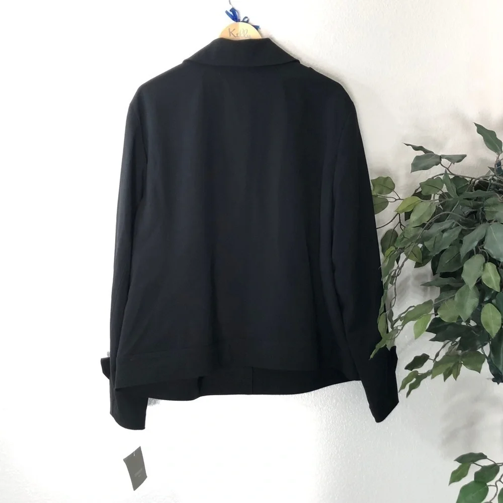 NWT PLUS Liz Claiborne Black Jacket
